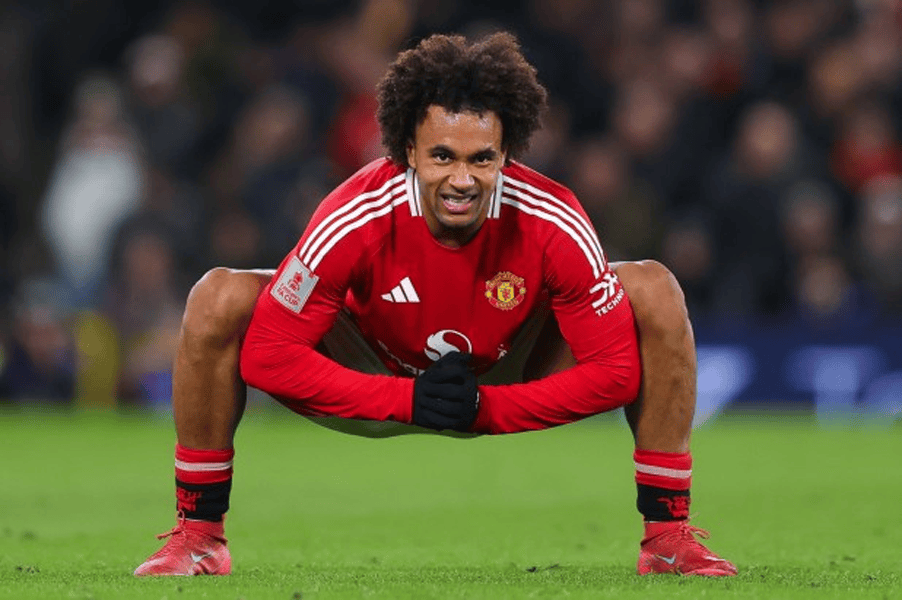 曼联4250万中锋欲转会留在英超!已成阿莫林第三选择,不愿回意甲 曼联4250万中锋欲转会留在英超!已成阿莫林第三选择,不愿回意甲