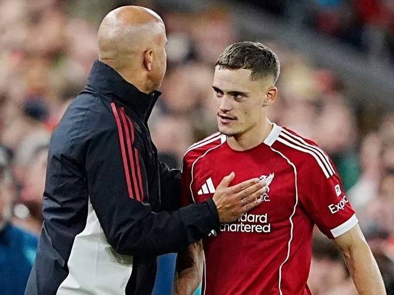 多赢2场可出线!欧冠6队全胜,穆里尼奥面临出局,国米喜忧参半 多赢2场可出线!欧冠6队全胜,穆里尼奥面临出局,国米喜忧参半