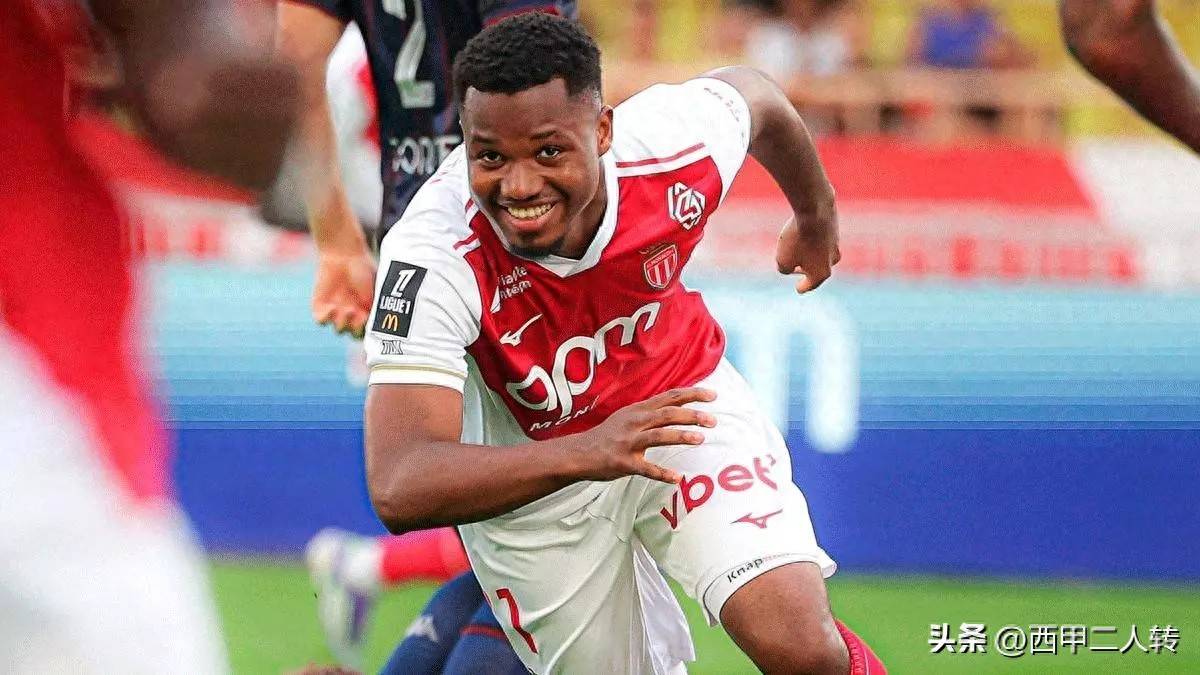 梅开二度!巴萨弃将在法甲起死回生,登上射手榜首位 梅开二度!巴萨弃将在法甲起死回生,登上射手榜首位