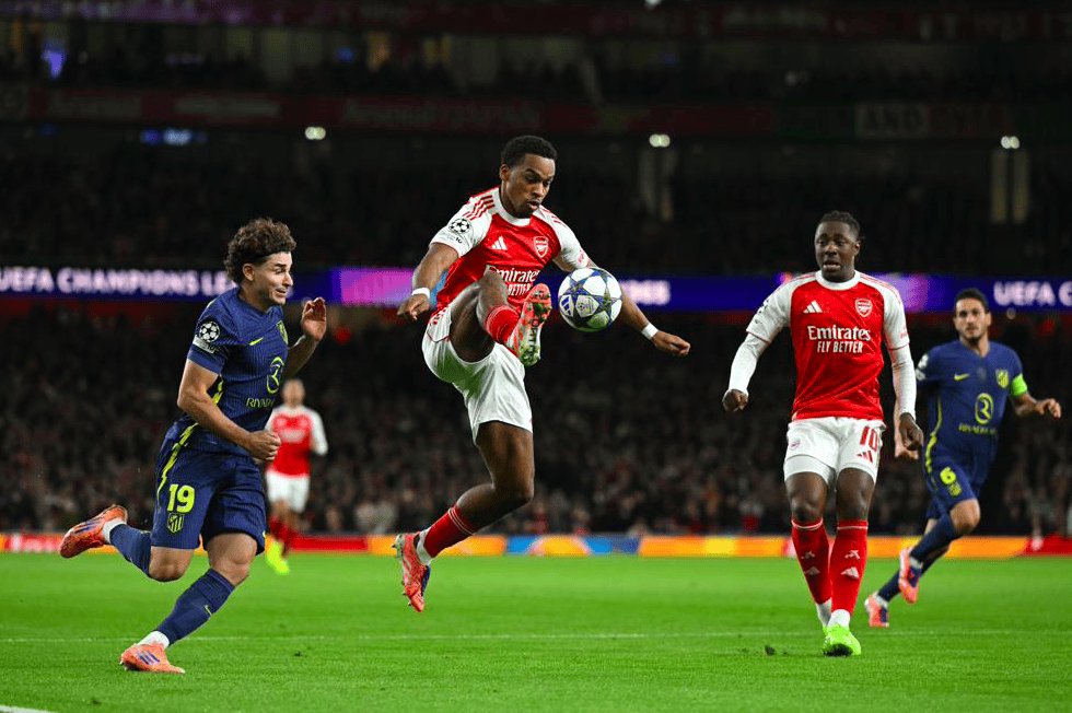 欧冠进球盛宴:勒沃库森2-7巴黎 阿森纳4-0马竞 黄潜0-2曼城 欧冠进球盛宴:勒沃库森2-7巴黎 阿森纳4-0马竞 黄潜0-2曼城