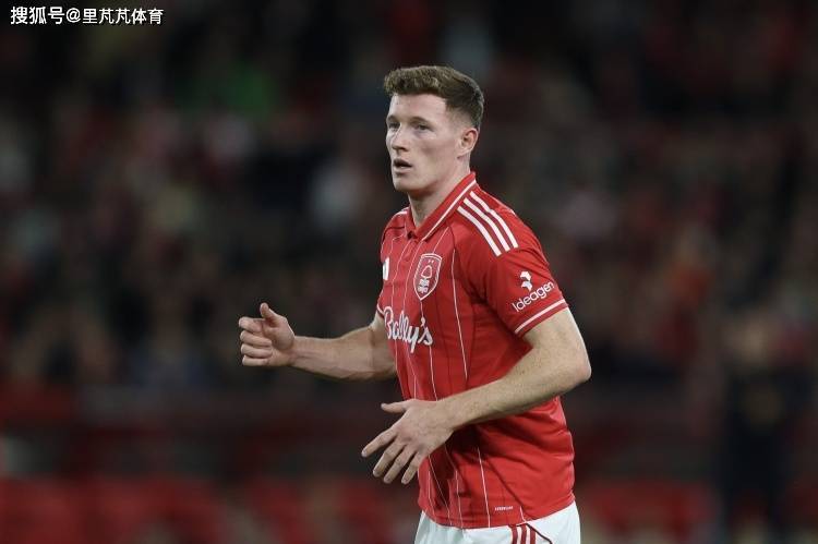 一日英超动向:曼联想买新中场价格1亿欧元,谁能击败这支阿森纳 一日英超动向:曼联想买新中场价格1亿欧元,谁能击败这支阿森纳